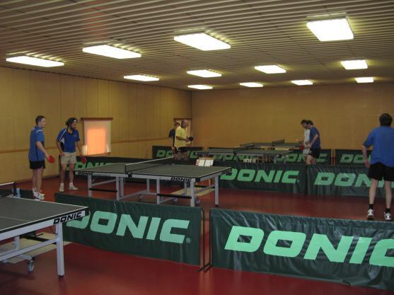 Broumovští stolní tenisté hrají a trénují v nových prostorech