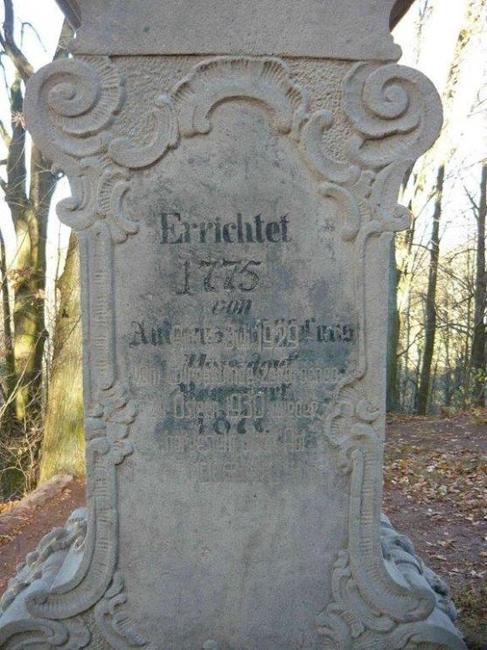 V Martínkovicích bylo dokončeno restaurování kříže s Kristem na hoře Olivetské