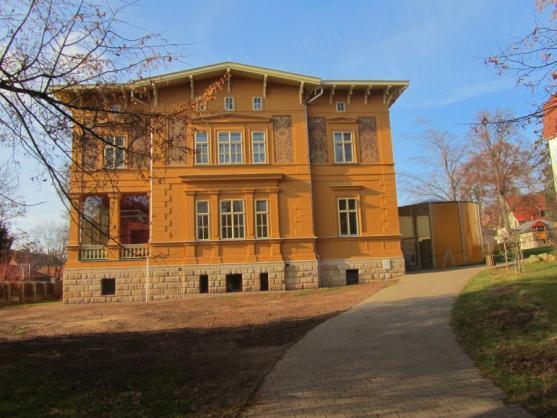 Z Ulity se stala jedna z nejkrásnějších budov v Broumově