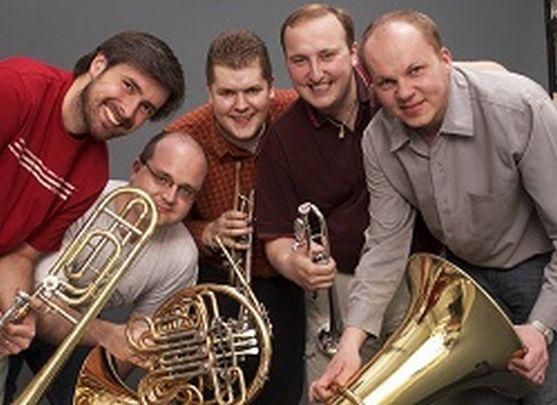 Při dalším "Pokladovém" koncertu zahraje i bývalý manžel Lucie Bílé Stanislav Penk 