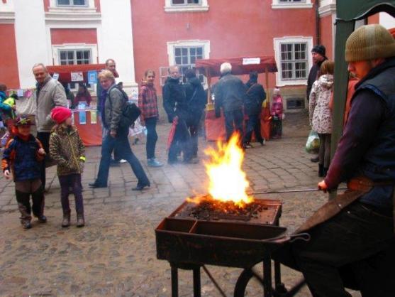 Broumovský klášter vítal jaro Velikonočním trhem