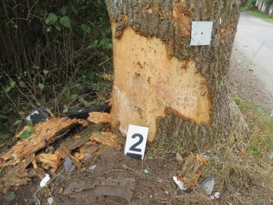 Řidič havarované vozidlo opustil. Policisté ho vypátrali