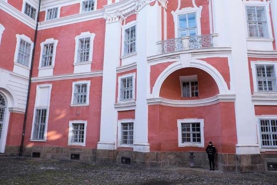 Studenti z Kosova, Číny, Indie či Islandu filmovali v klášteře