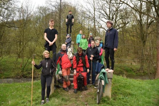 Lotři zachraňovali velryby 