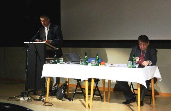 Hejtman Franc: Opravu silnic na Broumovsku lze očekávat až po roce 2015