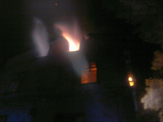 Po roce a půl opět hořela budova hospody Na Krymzu v Křinicích