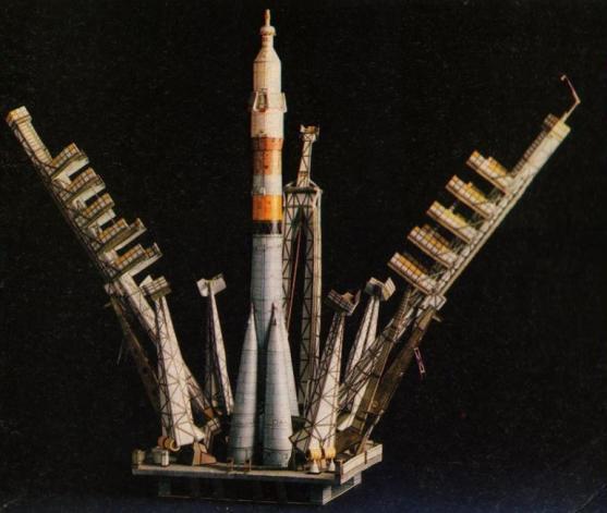 Výlet za modelem měsíce do Muzea papírových modelů v Polici nad Metují