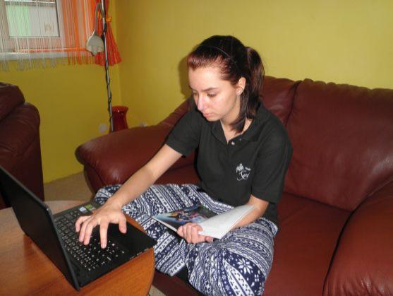 Žákyně broumovské Základní školy Hradební postoupila do krajského kola v angličtině 