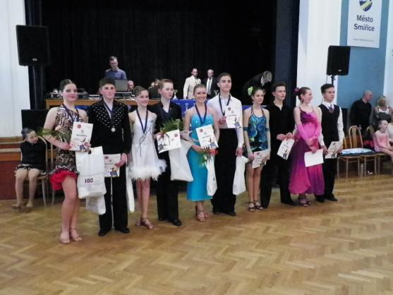 Ze Smiřic si broumovské taneční páry přivezly sedm medailí 