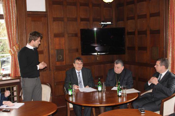 Kardinál Dominik Duka podpořil svou přítomností v Broumově projekt revitalizace kláštera