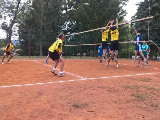 Volejbalisti Broumova zahájili sezónu s cílem vyhrát okresní přebor