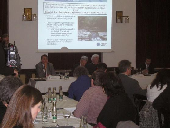 Na setkání s těžaři starostové obcí Trutnovska, Náchodska a Broumovska odmítli uvažovaný průzkum ložisek plynu