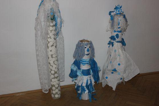 Vernisáží byla zahájena výstava Masarykovy základní školy v Broumově Náš pestrý svět