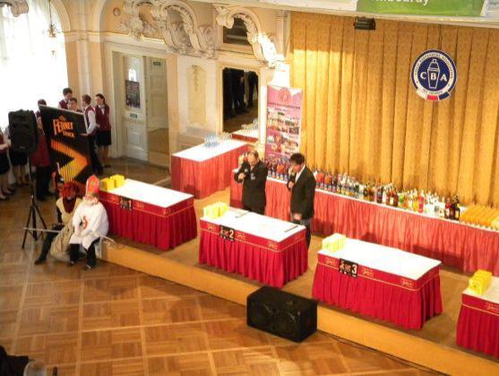 Studentka teplické hotelové školy zvítězila na barmanské soutěži v Chrudimi