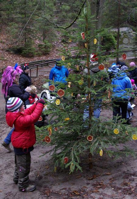 S čerty v Adršpašských skalách soutěžilo přes 200 dětí