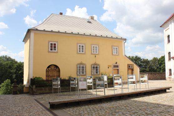 Do Broumova dorazila putovní výstava Má vlast cestami proměn 