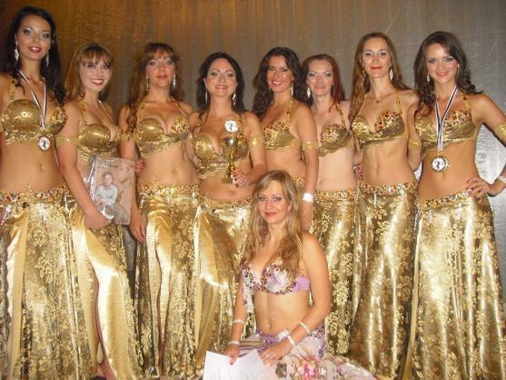 Orientální tanečnice ze skupiny Sahar třikrát zvítězily na soutěži v Berlíně 