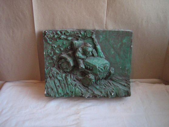 Na terase polických Pellyho domů vystavuje své objekty Bohumil Bob Zelený 