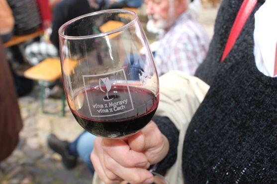 Víno a zábava. To je Vinum et Cetera v prostorech benediktinského kláštera v Broumově 