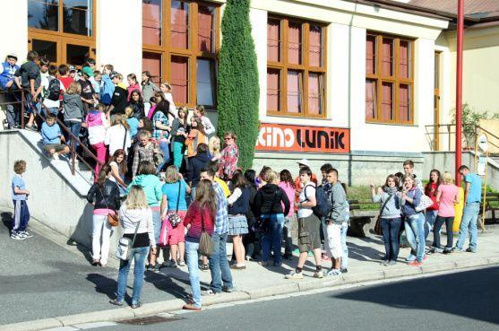 Fanoušci filmů z Broumovska mají další možnost výběru. Nové kino v Červeném Kostelci 