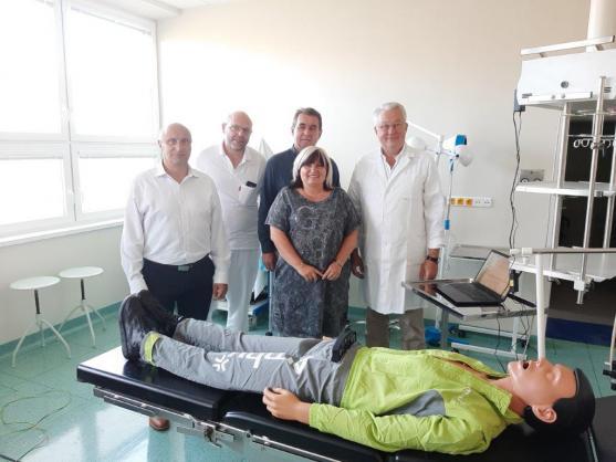 Nový trenažér k výuce lékařů ON Náchod s podporou Královéhradeckého kraje 
