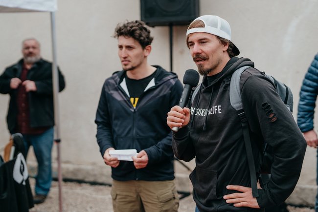 V Polici nad Metují vzniklo nové parkourové hřiště Bejbyho park