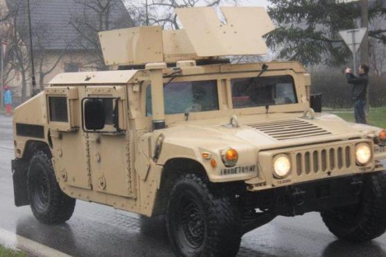 Američané do Náchoda pospíchali. Podél silnic je vítaly davy lidí