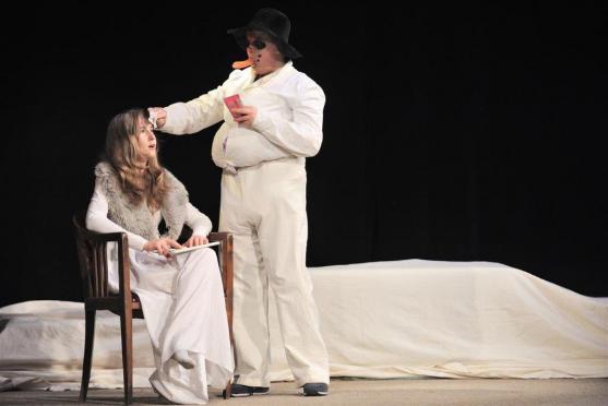 Literárně dramatický obor ZUŠ Broumov potěšil diváky svojí divadelní pohádkou O Moreně