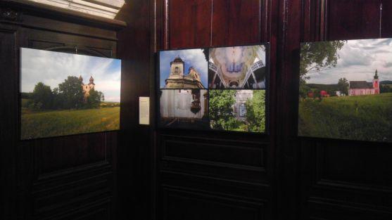 Stav kostelů na Broumovsku zná i Paříž. Díky výstavě