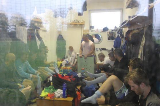 Derby rozhodl penaltou broumovský brankář Jakub Drahorád