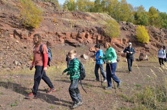 S geologem za prvohorními sopkami Javořích hor