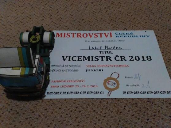 Vedoucí kroužku papírového modelářství Luboš Matěna sbírá úspěchy na soutěžích