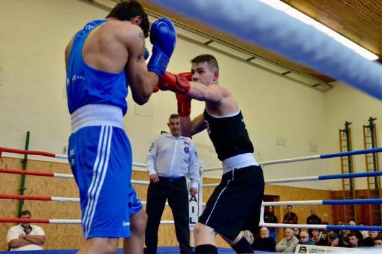Boxer Šuda ve svém druhém extraligovém zápase zvítězil