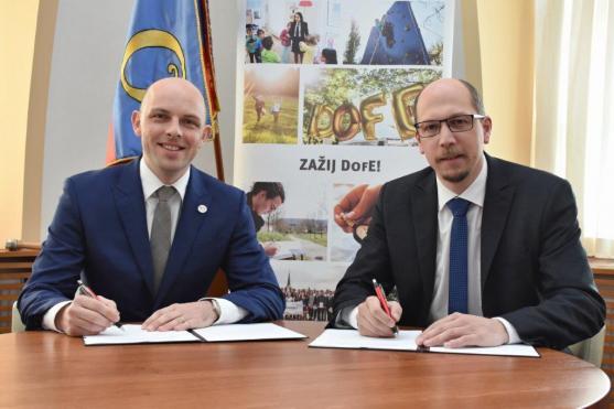 Školy se mohou zapojit do prestižního programu DofE