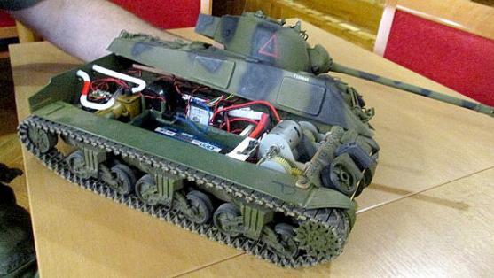 Opět tanky v Polici nad Metují