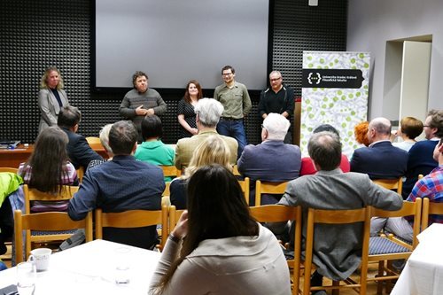 Archiváři z FF UHK zachraňují klášterní knihovnu v Broumově