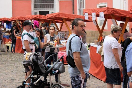 Broumovský klášter přivítal podzim tradičním trhem