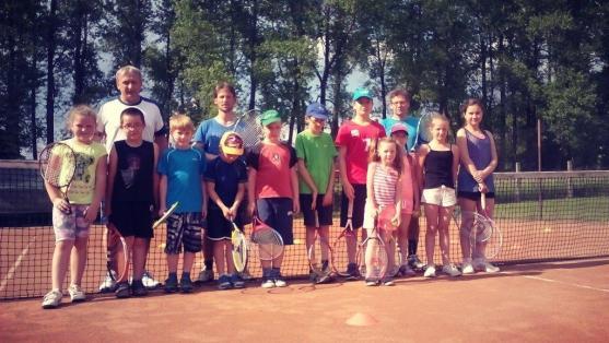 Hitem léta je tenisová školička