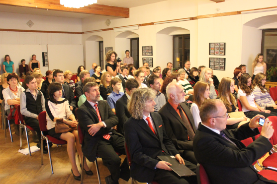 Nadační fond Gymnázia Broumov ocenil ty nejlepší studenty