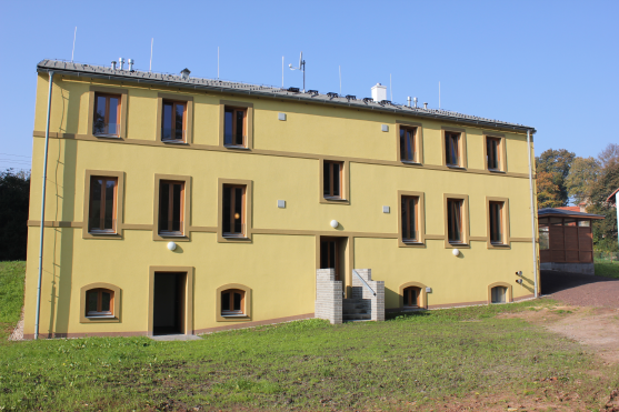 V Šonově u Broumova otevřeli Dům pro seniory a nabízejí ubytování