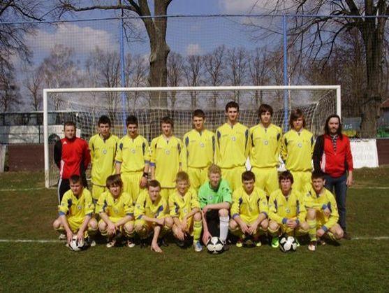 Fotbalisté mladšího dorostu Slovanu Broumov s předstihem zvítězili v krajském přeboru