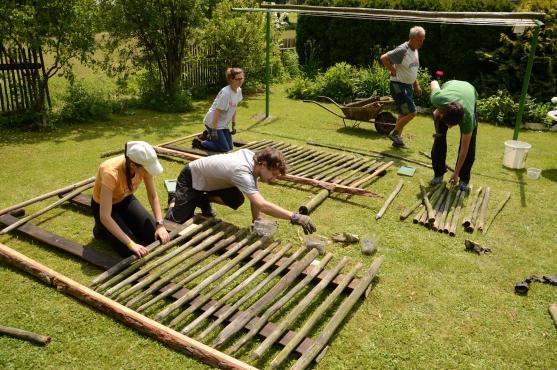 150 dobrovolníků bude zadarmo pracovat ve prospěch obyvatel Broumovska v rámci akce SummerJob