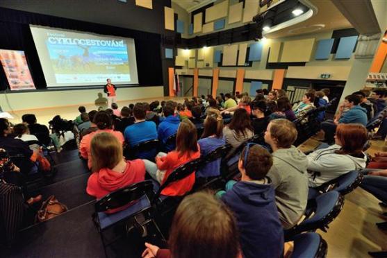 S Martinem Stillerem a jeho rodinkou cestovali na kole po západní Evropě