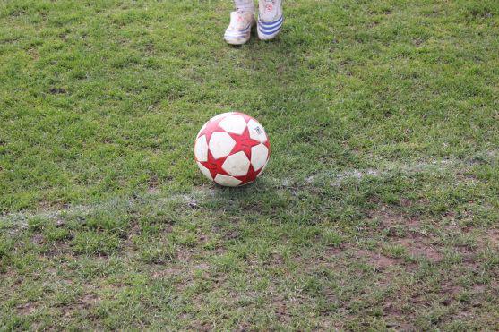 Fotbal: Broumov i Police nad Metují ve 25. kole krajského přeboru prohrály