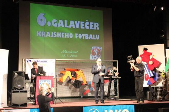 Během Galavečera krajského fotbalu bylo o Broumově hodně slyšet
