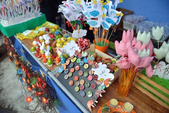 Návštěvníci velikonočního jarmarku oslavili příchod prvního jarního dne