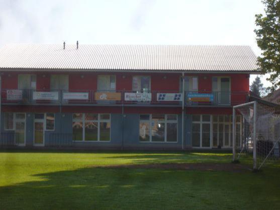 Fotbal: V Broumově se kvůli podmáčenému hřišti nehrálo