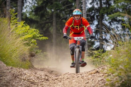 MTB Trilogy klepe na dveře. "Kdo nemá najeto, může zkusit pouze poslední etapu," vzkazují organizátoři