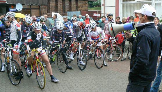 V neděli se jede silniční cyklistický maraton Specialized Sudety tour
