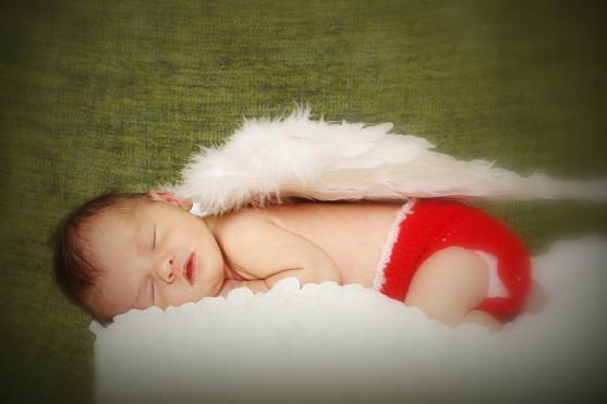 Královéhradecký kraj obdaruje první děti narozené v roce 2014